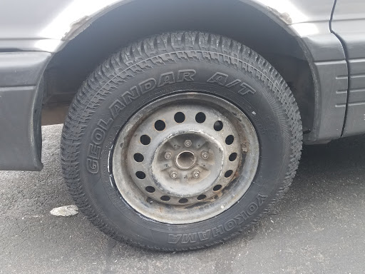 Tire Shop «Discount Tire», reviews and photos, 12410 S Meridian, Puyallup, WA 98373, USA