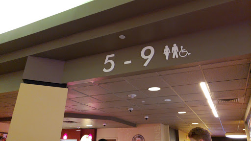 Movie Theater «AMC Worldgate 9», reviews and photos, 13025 Worldgate Dr, Herndon, VA 20170, USA