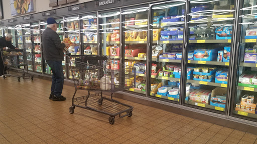Supermarket «ALDI», reviews and photos, 74 W Rollins Rd, Round Lake, IL 60073, USA