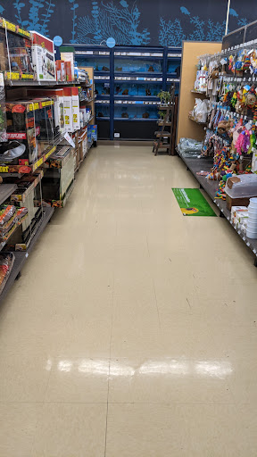 Pet Supply Store «Petco Animal Supplies», reviews and photos, 600 NE Vivion Rd, Kansas City, MO 64118, USA