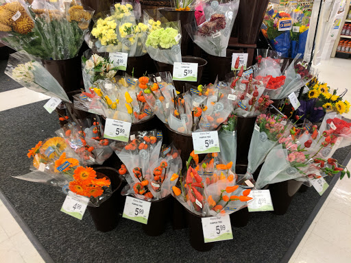 Grocery Store «Albertsons», reviews and photos, 3825 Alton Pkwy, Irvine, CA 92606, USA