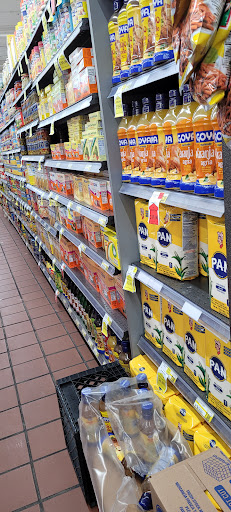 Mexican Grocery Store «Fiesta Market», reviews and photos, 939 E Irving Park Rd, Streamwood, IL 60107, USA