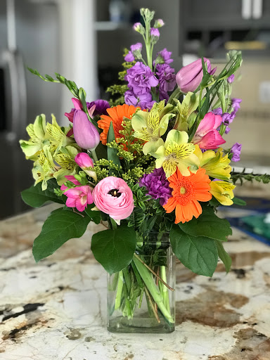 Florist «Tigard Florist», reviews and photos, 10190 SW View Terrace, Tigard, OR 97224, USA