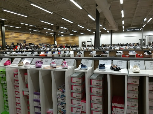 Shoe Store «DSW Designer Shoe Warehouse», reviews and photos, 8055 W Bowles Ave, Littleton, CO 80123, USA