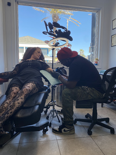 Explore mom tattoo ideas for guys, creative tattoo ideas in Daytona Beach, available at Studio 21 Tattoo & Piercings Daytona Beach