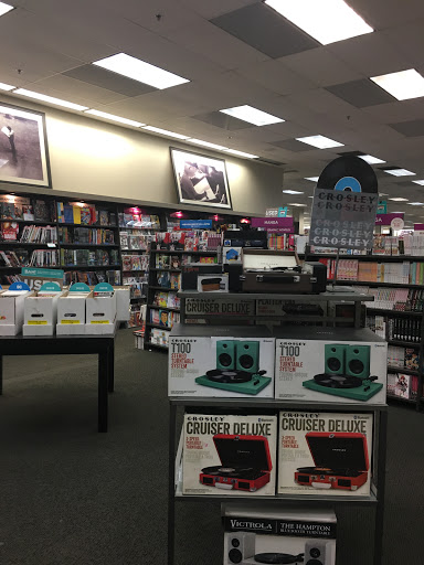 Book Store «Books-A-Million», reviews and photos, 5900 Sugarloaf Pkwy #321, Lawrenceville, GA 30043, USA