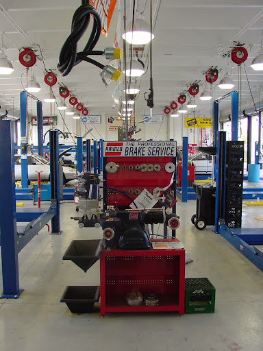 Auto Repair Shop «Meineke Car Care Center», reviews and photos, 2629 Weston Rd, Weston, FL 33331, USA