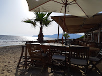 Atmosphère du Restaurant de spécialités provençales Marius à la Plage à La Croix-Valmer - n°5