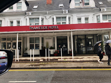 Thameside Hotel