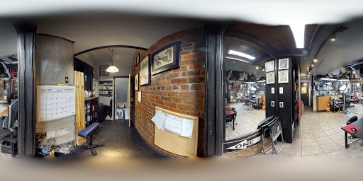 Tattoo Shop «Leathernecks Tattoo», reviews and photos, 667A 5th Ave, Brooklyn, NY 11215, USA