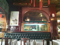 Atmosphère du Restaurant chinois La Couronne d'Or à Paris - n°7