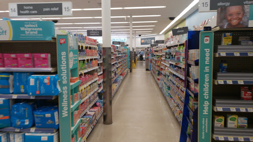 Drug Store «Walgreens», reviews and photos, 905 New Durham Rd, Edison, NJ 08817, USA