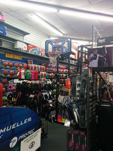 Sporting Goods Store «Big 5 Sporting Goods», reviews and photos, 7000 Topanga Canyon Blvd, Canoga Park, CA 91303, USA