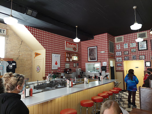 Ice Cream Shop «Mullens Dairy Bar», reviews and photos