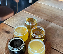 Loba Restaurante, UMHO -cocina y cerveza en la fábrica- photo