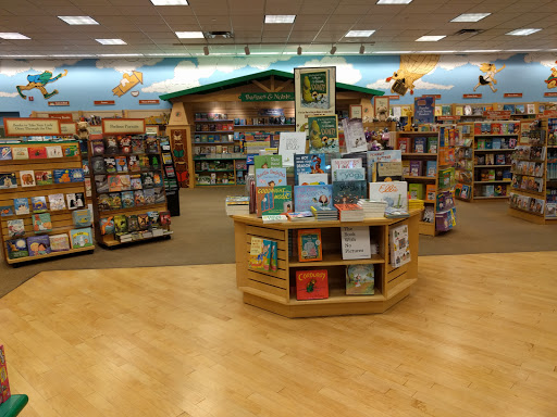 Book Store «Barnes & Noble Booksellers West Side», reviews and photos, 3701 Ellison Dr NW, Albuquerque, NM 87114, USA
