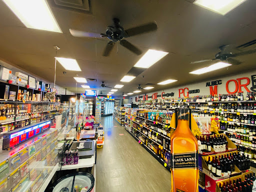 Wine Store «Bergenfield Liquors», reviews and photos, 5 S Washington Ave, Bergenfield, NJ 07621, USA