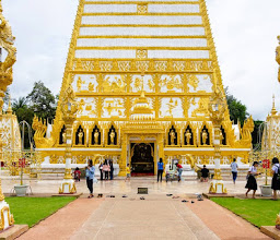 Wat Phra That Nong Bua photo