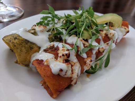 Wine Bar «Downtown Wine Merchants», reviews and photos, 102 Frank H Ogawa Plaza, Oakland, CA 94612, USA