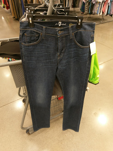 Department Store «Nordstrom Rack Easton Market», reviews and photos, 3736 Easton Market, Columbus, OH 43219, USA