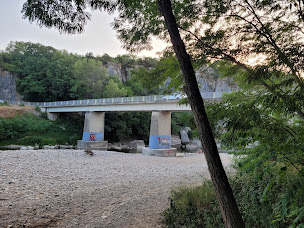 Photo n°20 de La Guinguette des Acacias since 2020 à Labeaume ()