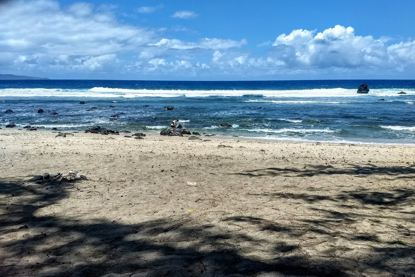 Foto di Punalau Beach con spiaggia diretta