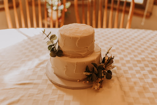 Wedding Bakery «Piece of Cake», reviews and photos, 210 Main St, Evansville, IN 47708, USA