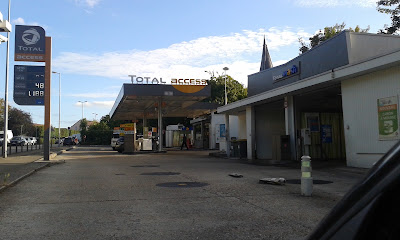 Access - TotalEnergies à Le Pecq