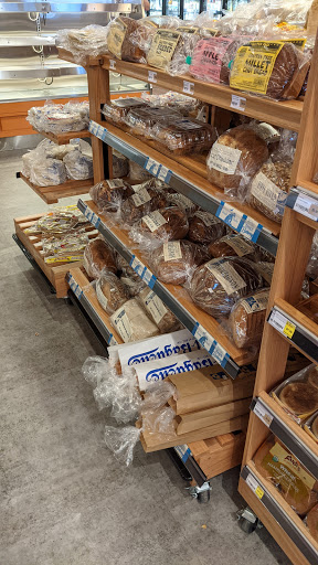 Shopping Mall «East Lake Village Shopping Center», reviews and photos, 936 E Lake Ave, Watsonville, CA 95076, USA