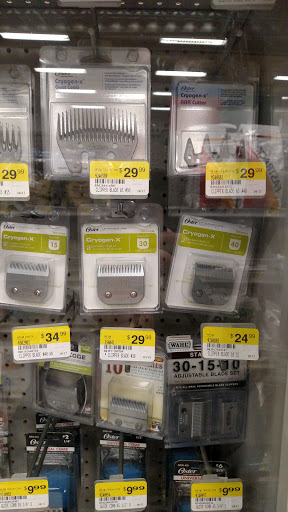 Animal Feed Store «Wilco Farm Store», reviews and photos, 2300 E Hancock St, Newberg, OR 97132, USA