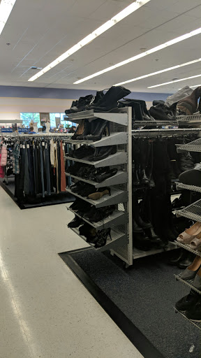 Thrift Store «Goodwill Industries», reviews and photos, 413 NE Burnside Rd, Gresham, OR 97030, USA
