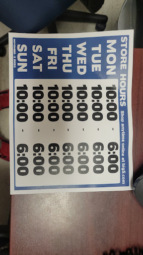 Sporting Goods Store «Big 5 Sporting Goods», reviews and photos, 5650 Allen Way #112, Castle Rock, CO 80108, USA