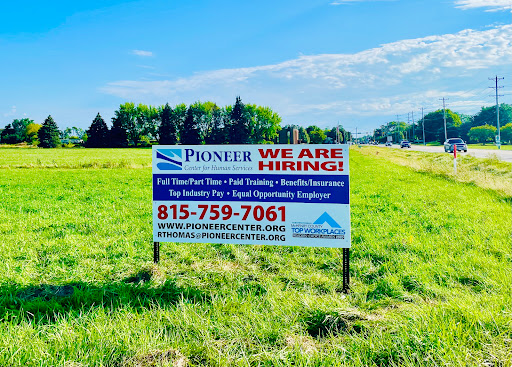 Sign Shop «FASTSIGNS», reviews and photos, 580 E Terra Cotta Ave a, Crystal Lake, IL 60014, USA