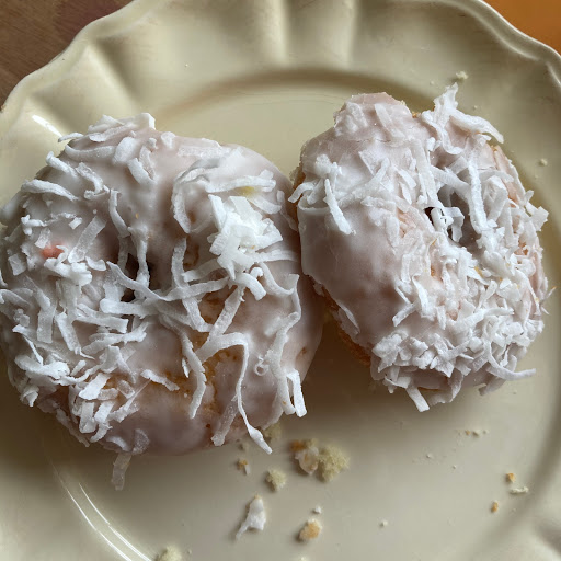 Donut Shop «Yum Yum Donuts», reviews and photos, 366 S Indian Hill Blvd, Claremont, CA 91711, USA