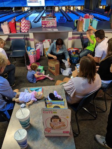 Bowling Alley «Lucky Strike Lanes», reviews and photos, 1904 S Anderson St, Elwood, IN 46036, USA