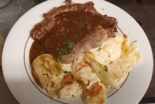 Photo n°102 de Restaurant Le Prieuré à Sainte-Croix-en-Jarez ()