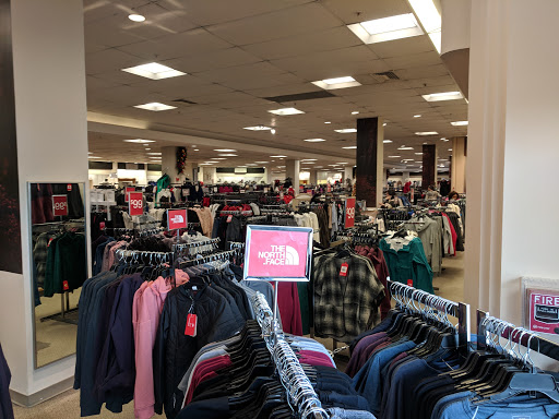 Shopping Mall «Kenwood Towne Centre», reviews and photos, 7875 Montgomery Rd, Cincinnati, OH 45236, USA