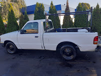 Buggy Car Wash and The Barking Bath - Photo 5 - Car repair in North Haven, CT, New Haven