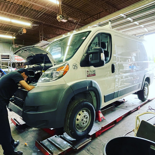 Auto Repair Shop «Tomar Automotive Discount Tire», reviews and photos, 210 W Main St, Patchogue, NY 11772, USA