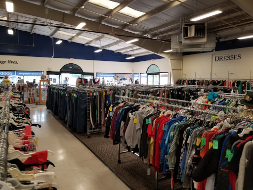 Non-Profit Organization «Southern Oregon Goodwill Retail Store», reviews and photos