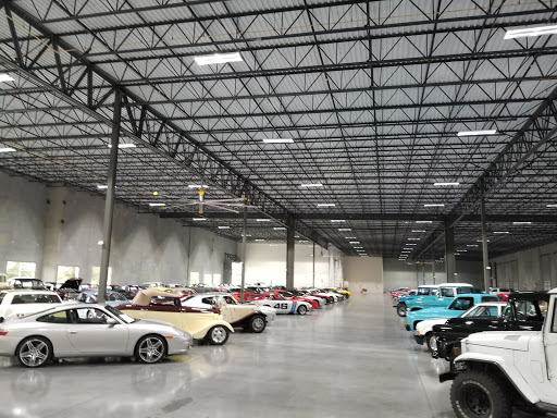 Car Dealer «Gateway Classic Cars Tampa», reviews and photos, 351 30th St NE, Ruskin, FL 33570, USA