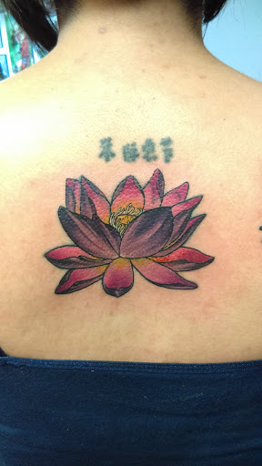 Tattoo Shop «Stay True Tattoo Studio», reviews and photos, 1111 Avenue J, Lubbock, TX 79413, USA