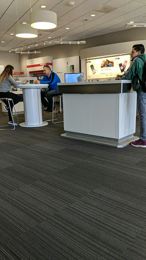 Cell Phone Store «Verizon», reviews and photos, 6400 Pacific Blvd #101, Huntington Park, CA 90255, USA