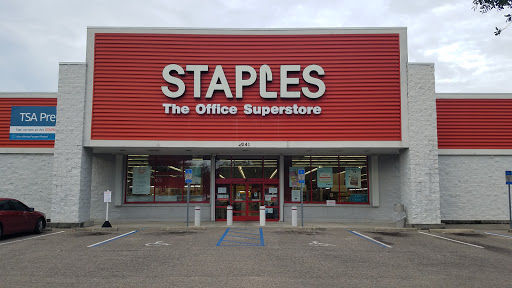 Office Supply Store «Staples», reviews and photos, 2241 N Monroe St, Tallahassee, FL 32303, USA