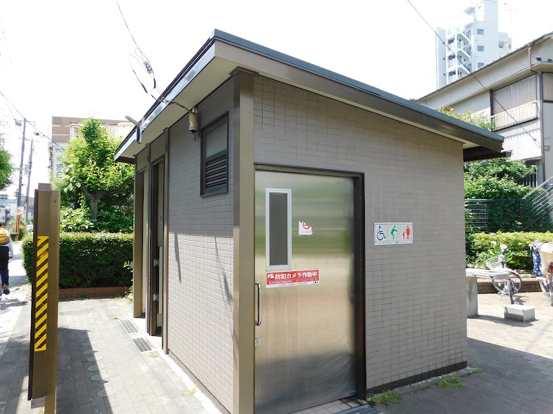 舟入川公園公衆トイレ