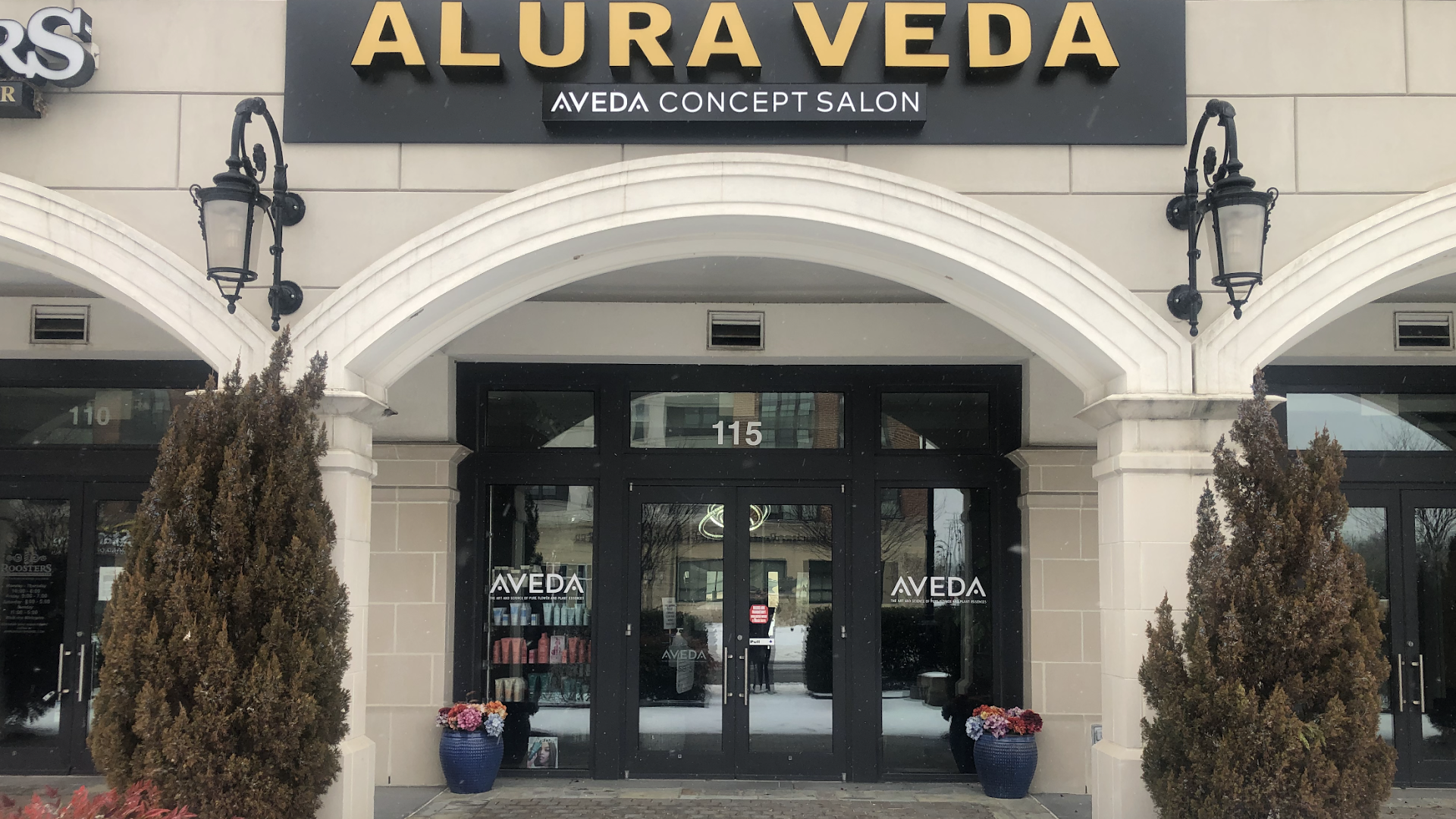 ALURA VEDA / Aveda Concept Salon & MedSpa