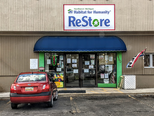 Volunteer Organization «Northwest Michigan Habitat for Humanity and ReStore», reviews and photos