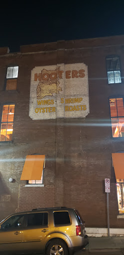 Liquor Store «Downtown Nashville Wine and Spirits», reviews and photos, 178 2nd Ave N, Nashville, TN 37201, USA