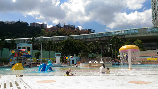 发现公共游泳池 香港