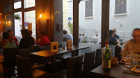 Atmosphère du Restaurant Django à Évian-les-Bains - n°7